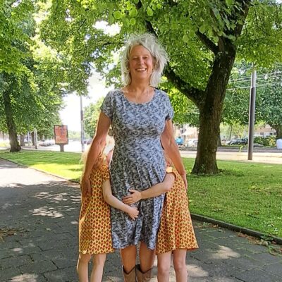 Jurk, grafische roos